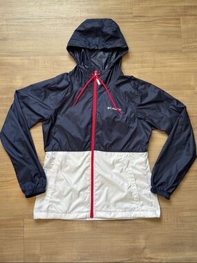 COLUMBIA RAIN JACKET
